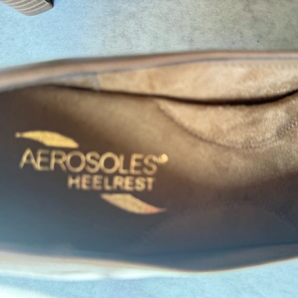 Tan Aerosoles Colorado Pump - Picture 3 of 4
